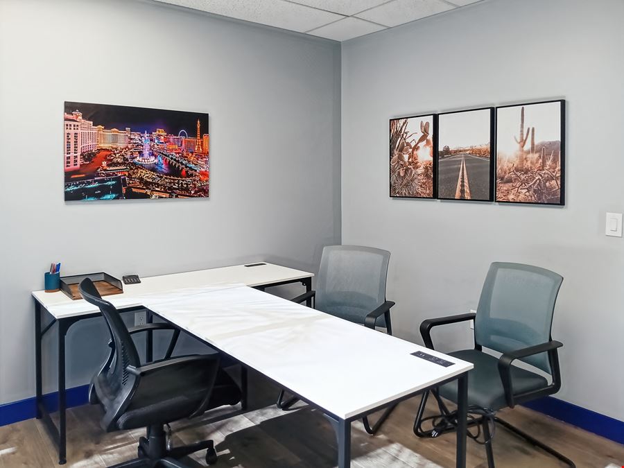 CA, Escondido - N Rose St