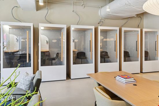 Preview of 4 Waterway Square Place Office space for Rent in The Woodlands