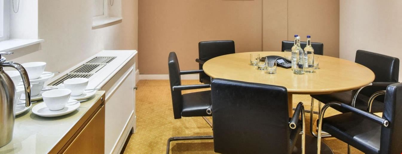 Argyll - 33 St James's Square