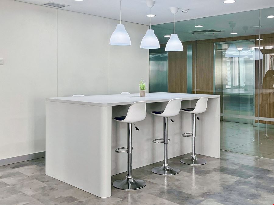 Regus - Neumarkt