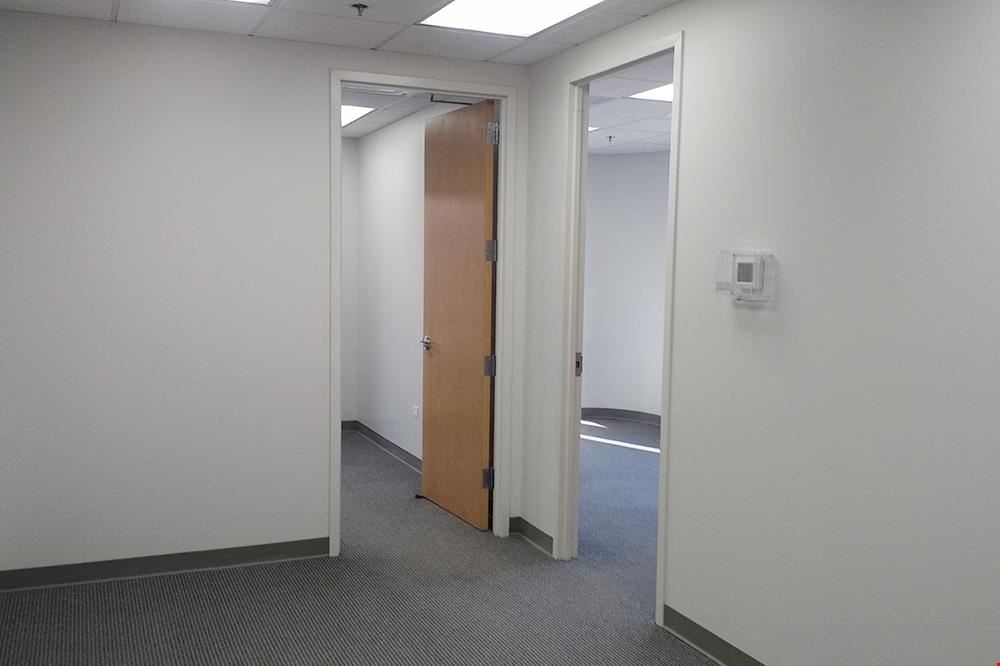 Workstyle Flexible Spaces - 3205-3231 North Wilke Road