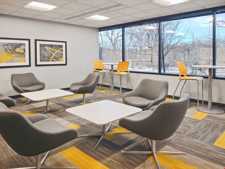 Regus - Waukesha –
