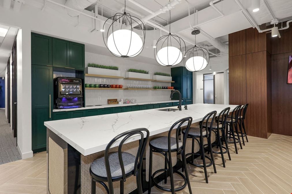 Carr Workplaces - Friendship Heights