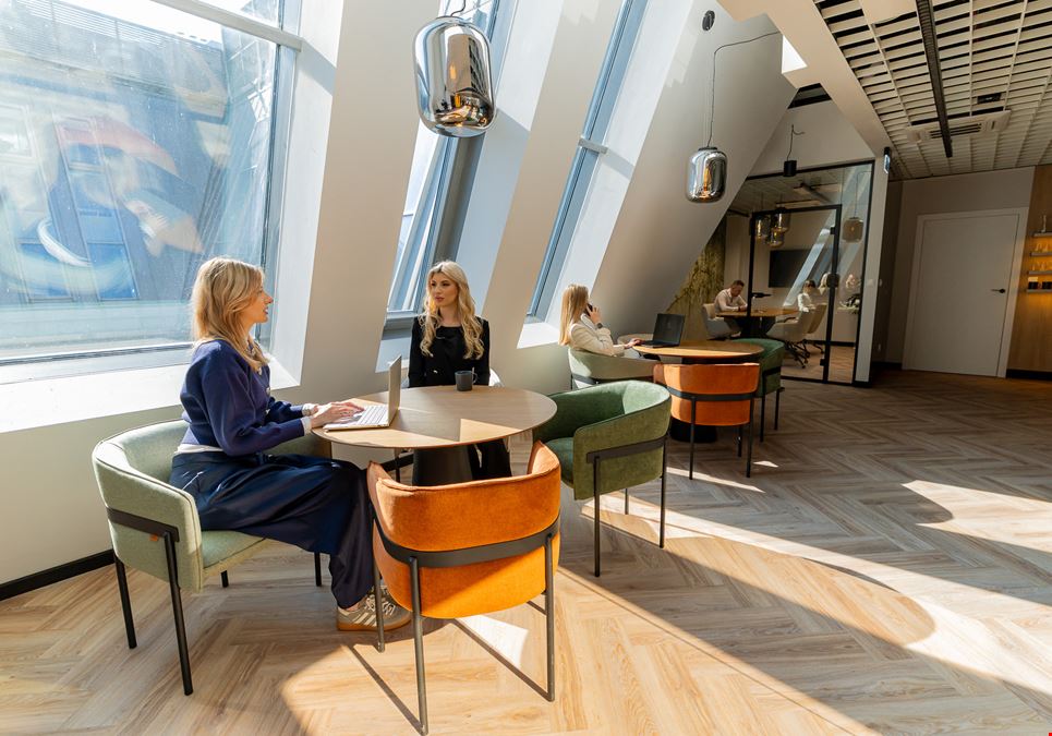 The Shire - Poznanska 37