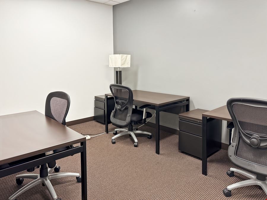 WA, Vancouver - 1220 Main Place