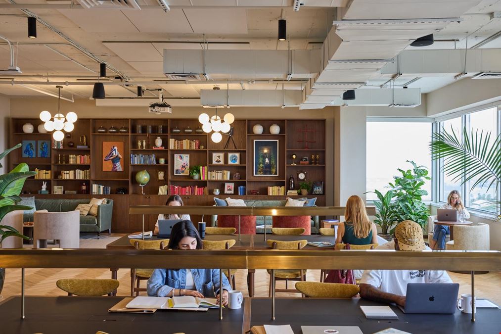 100 Biscayne Boulevard