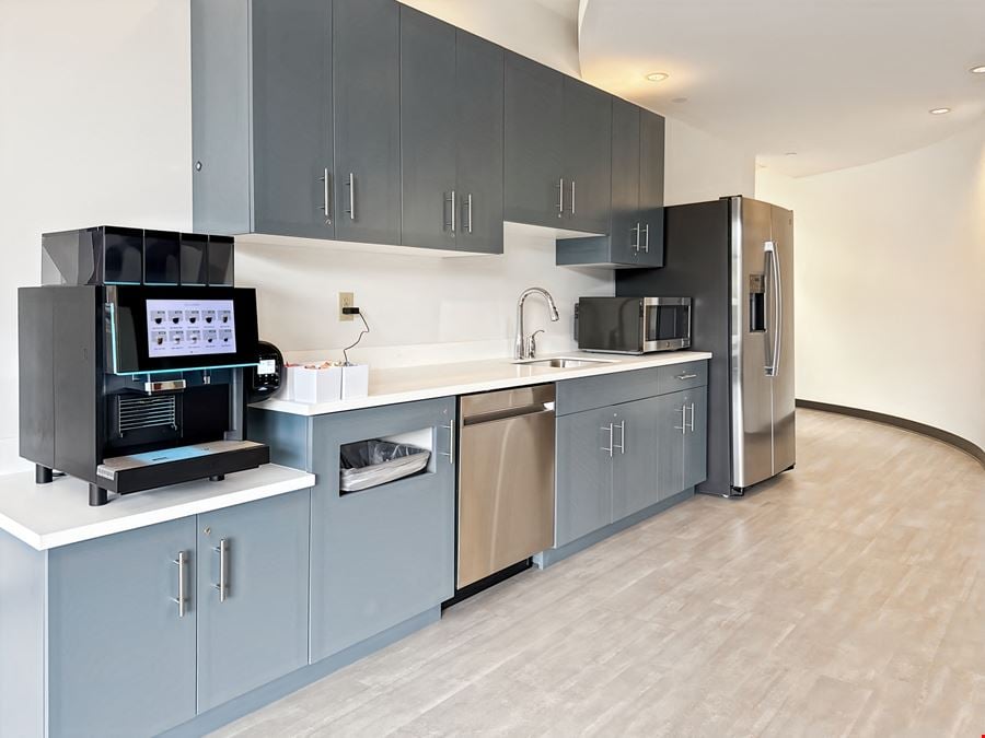 Regus - Minnetonka - County Road