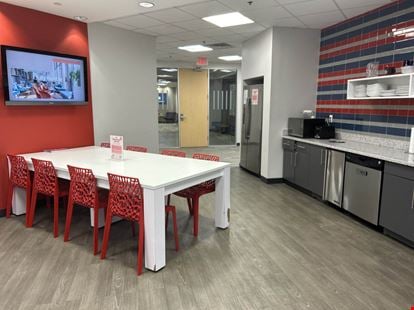 Regus - Indianapolis - Parkwood Crossing Center
