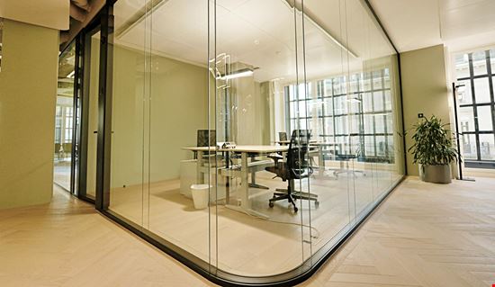 Preview of TRUST SQUARE - Bahnhofstrasse Office space for Rent in Zürich