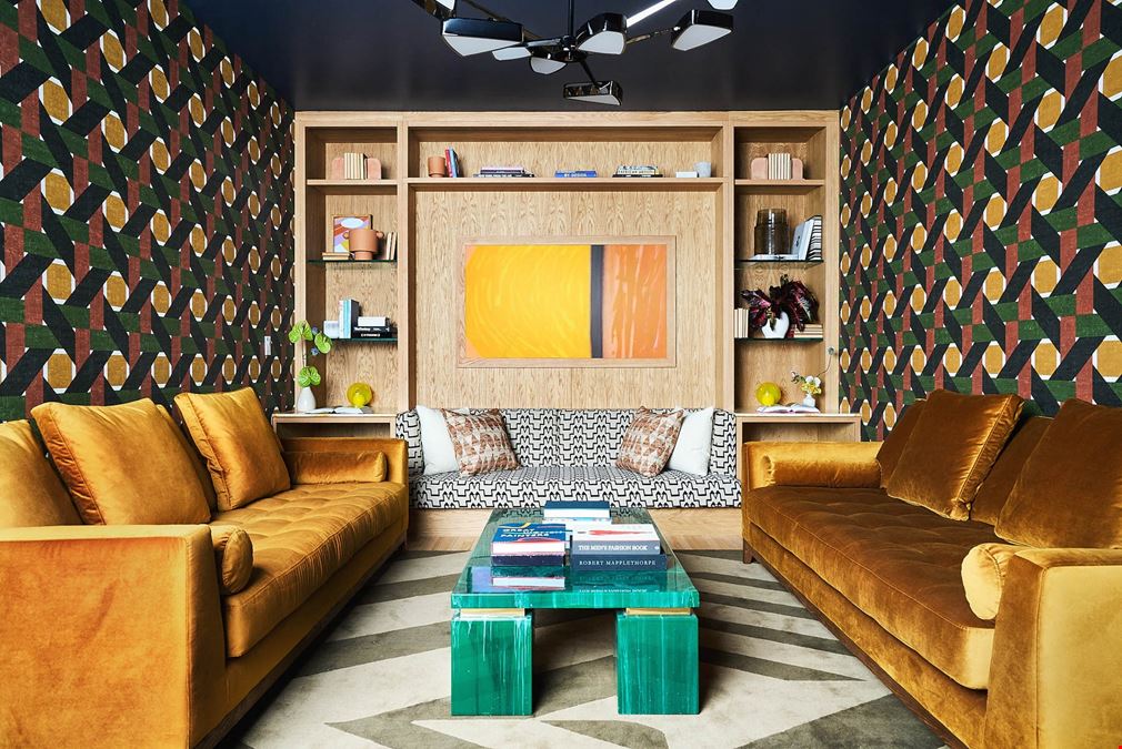 The Barrow Lounge