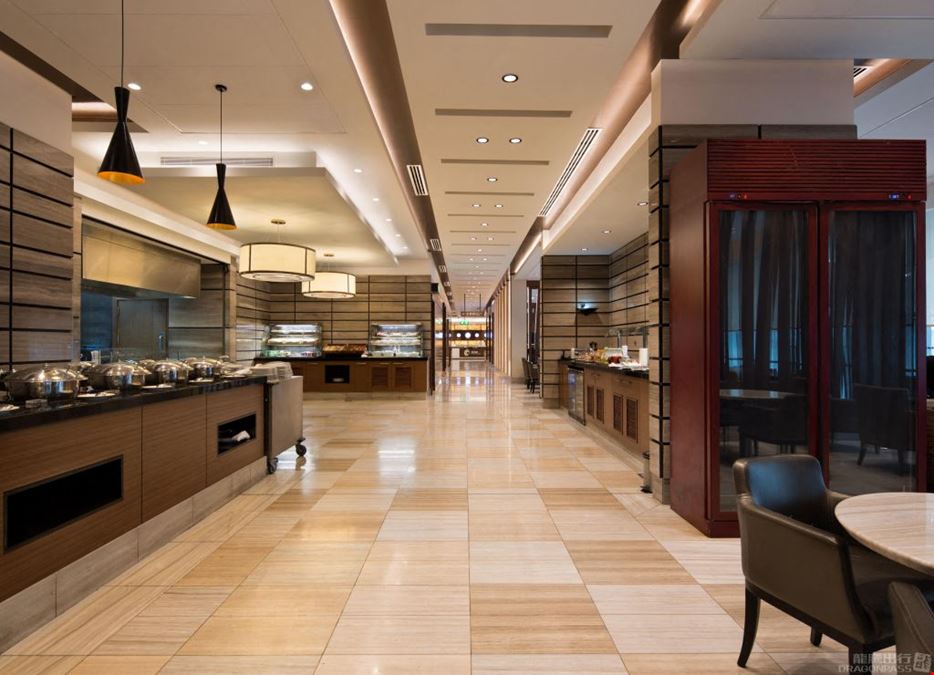 Ahlan Business Class Lounge (Concourse D) Dubai International Airport Terminal 1