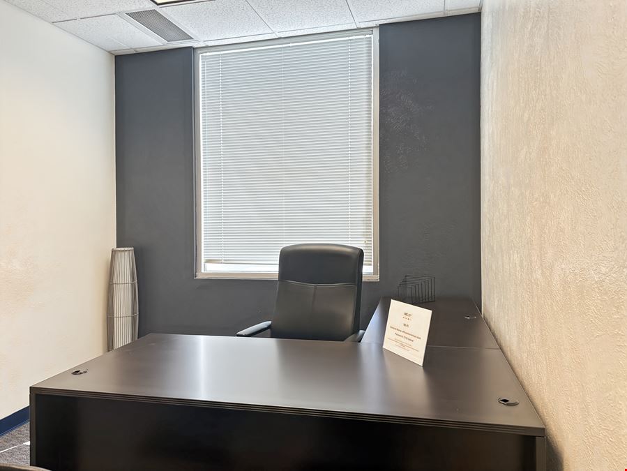 Regus - Albuquerque - Lang Ave