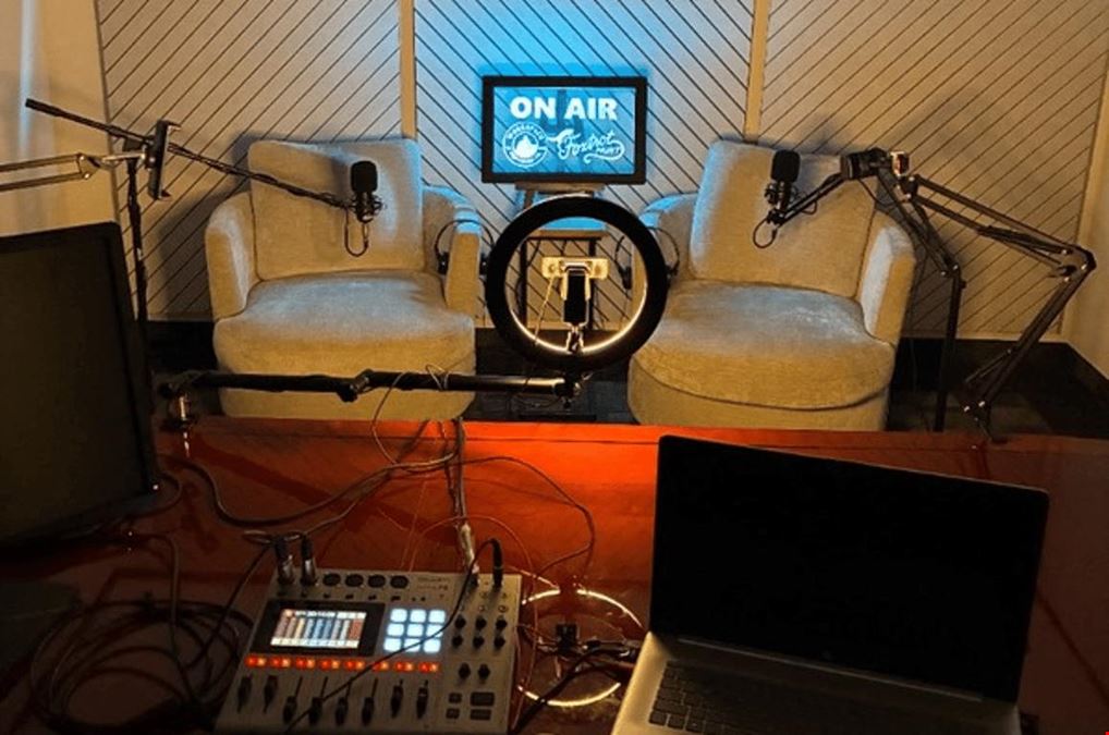Bonsai Podcast Room