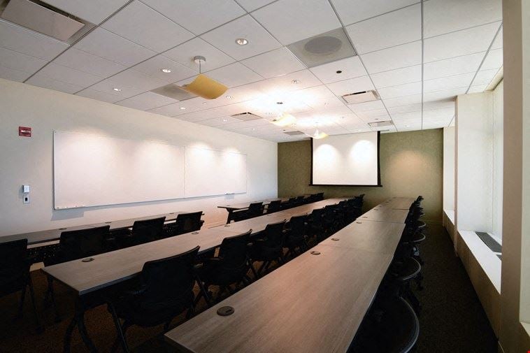 Conference Room 800