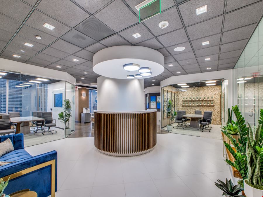 Lucid Private Offices - Downtown Houston/ Main Street