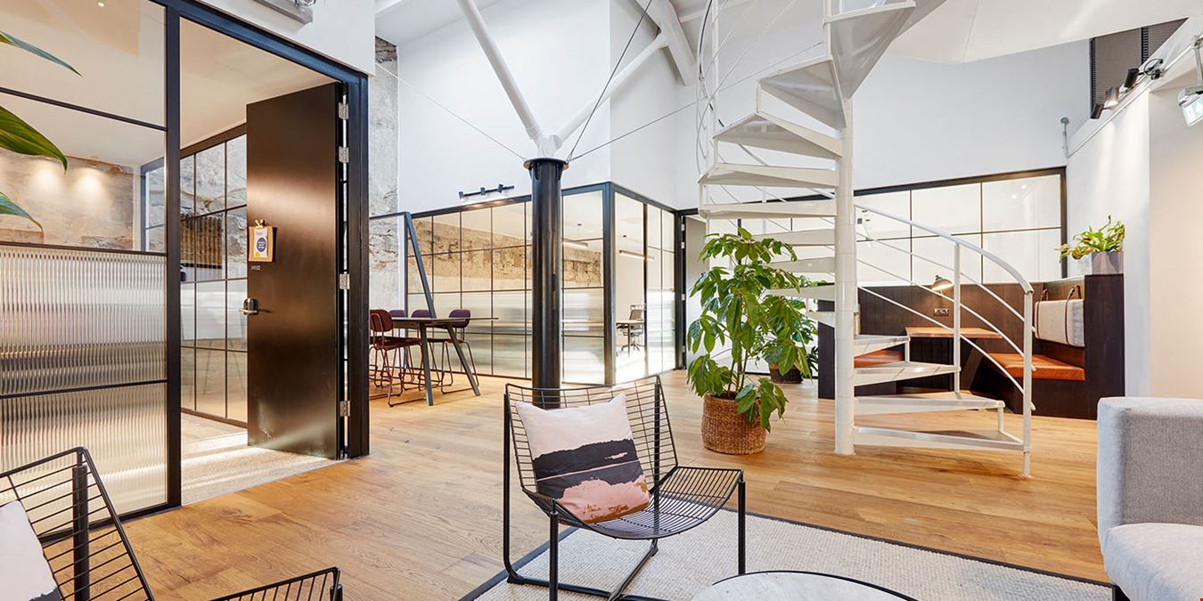 Clockwise - Edinburgh Leith