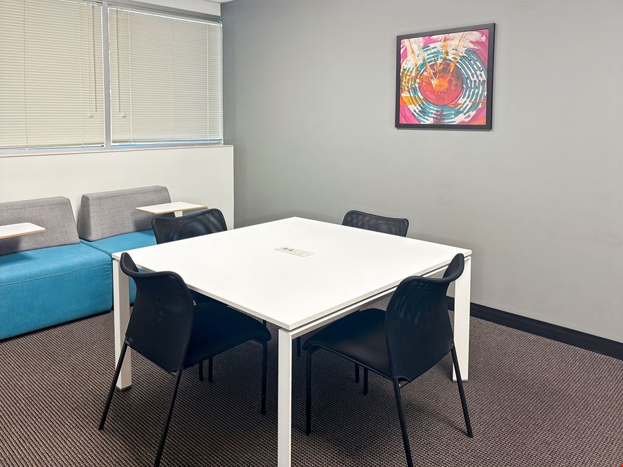 Regus - Bentonville - Beau Terre