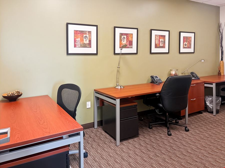 CA, La Palma - Centerpointe