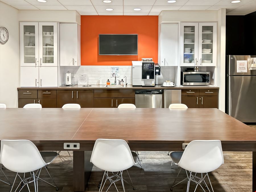 Regus - Alexandria - Kingstowne Ridge