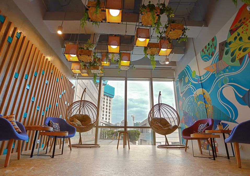 JustCo - Jakarta The Plaza