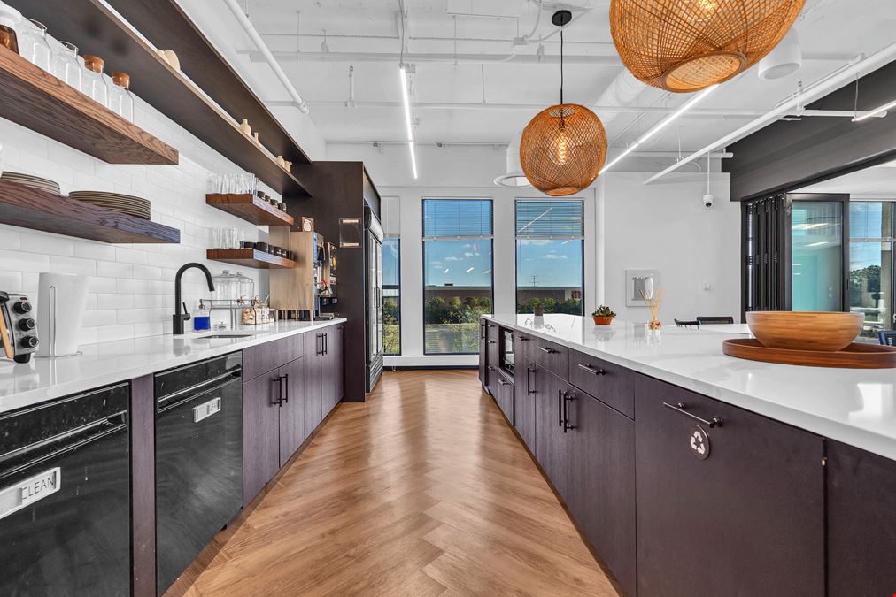 1701 Golf Rd, Tower 3