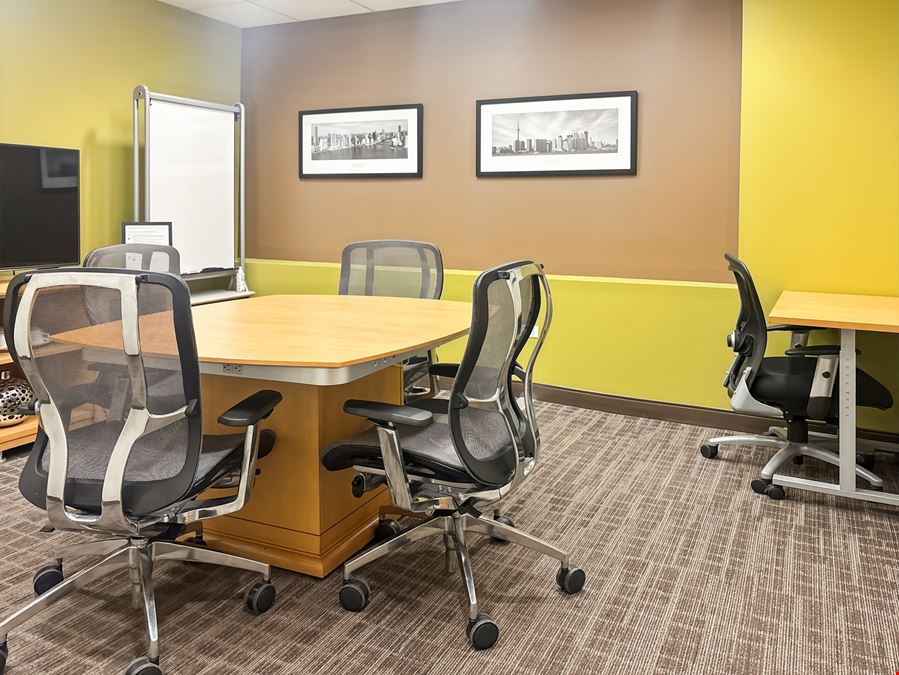 Regus - Burr Ridge - Village Center