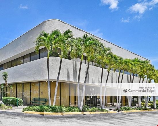 Preview of 5840 Corporate Way Office space for Rent in West Palm Beach