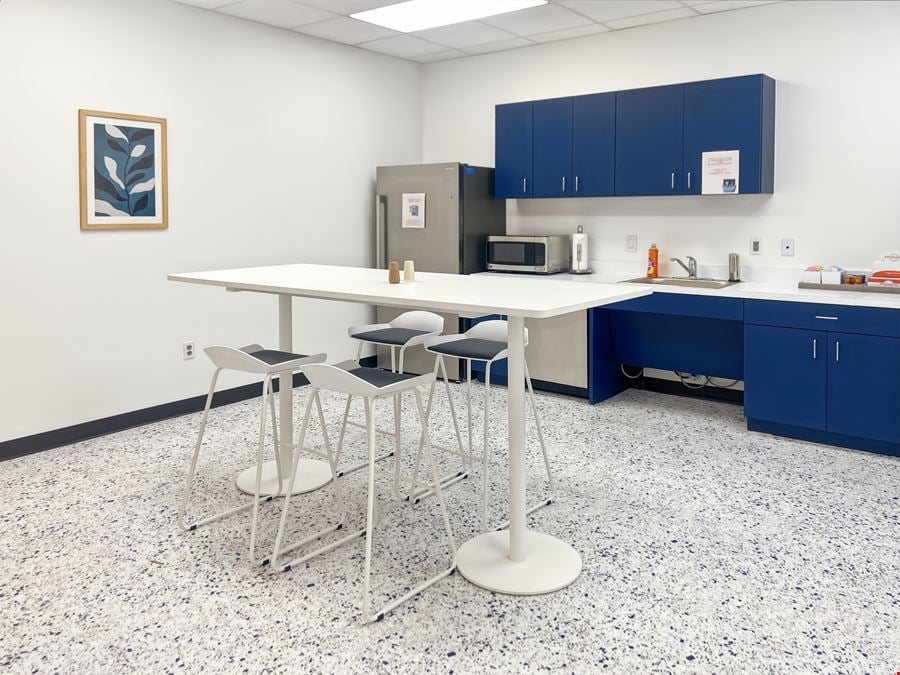 HQ - Houston - Cairnway Dr