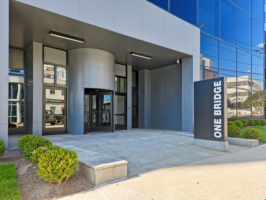 Regus - Fort Lee