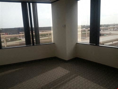 8330-8360 Lyndon B Johnson Fwy