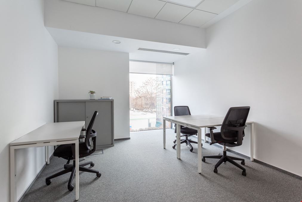Spaces - Hunt Valley - Schilling Circle