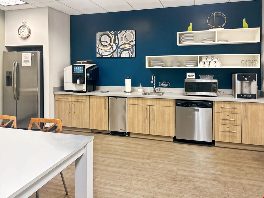 Regus - Beachwood - Chagrin Highlands