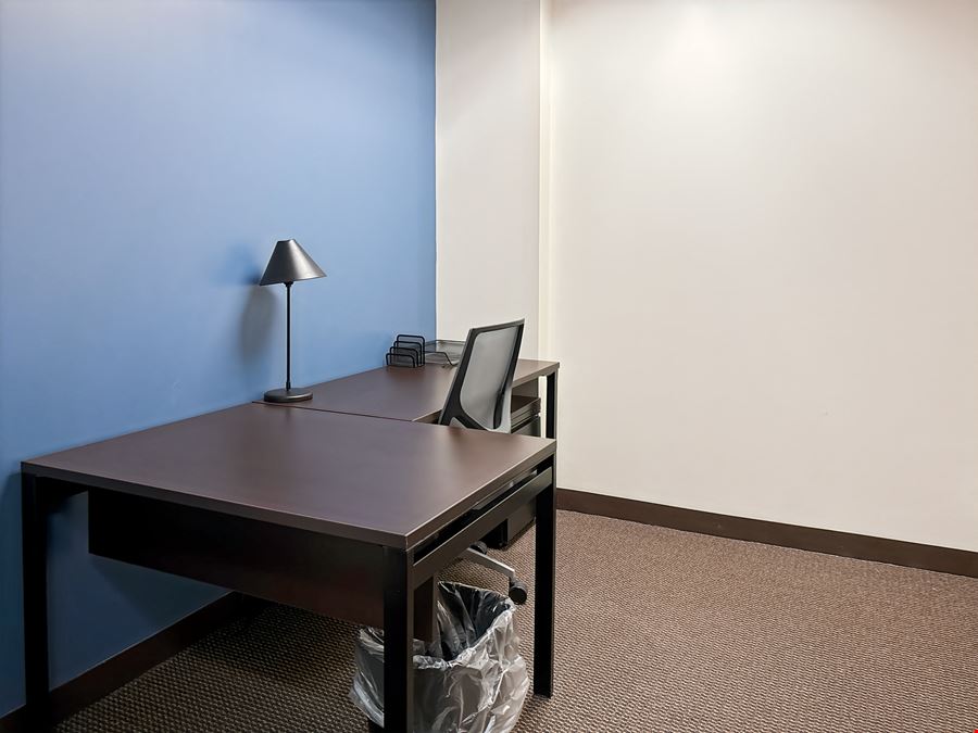 MI, Troy - Troy Liberty Center