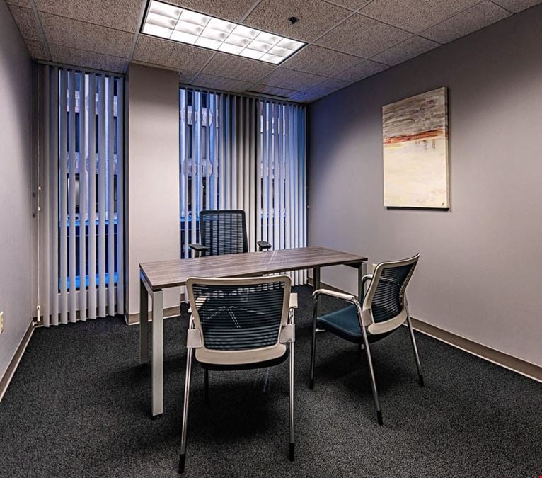 Peachtree Offices - Downtown Atlanta