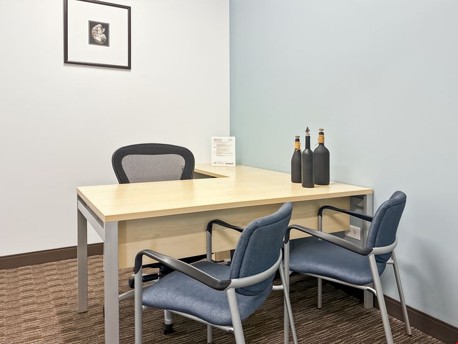 Regus - Hoffman Estates - Forbs Ave