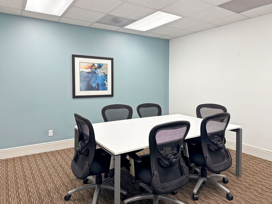Regus - Chattanooga - Tallan Financial Center