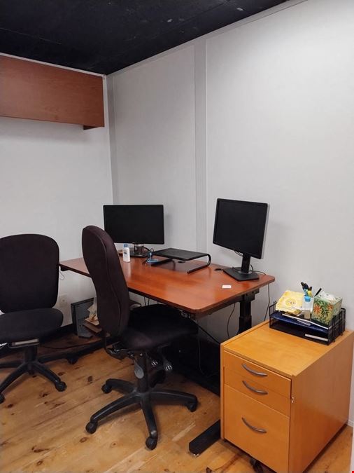 Furnished Team office / Private office