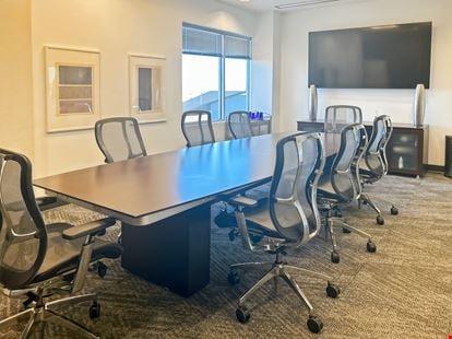 NV, Henderson - The District at Green Valley Parkway