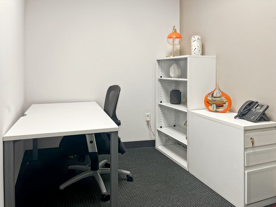 Regus - Boston - Seaport One Marina Park