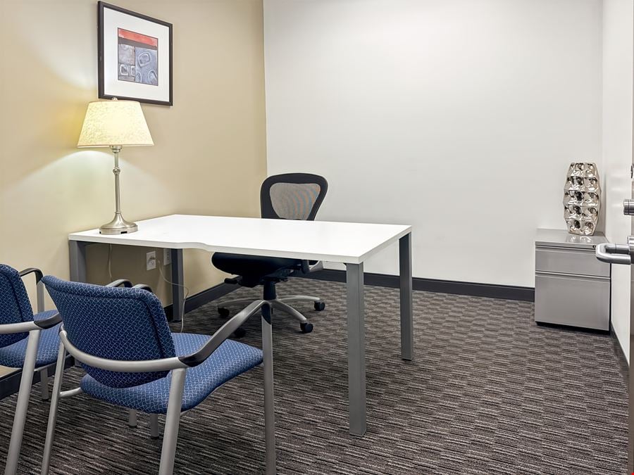 LA, New Orleans - Metairie - One Lakeway