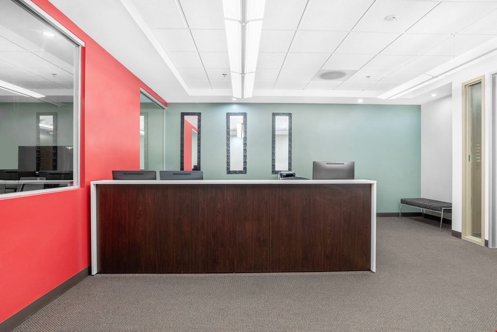 CA, Bakersfield - 4900 California Avenue