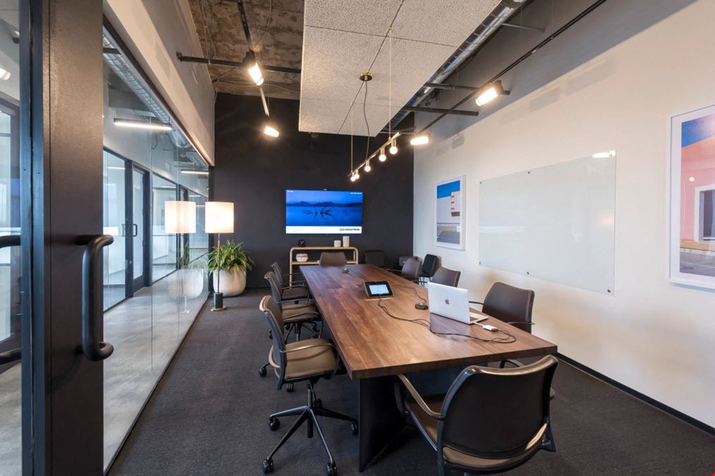 3424 Peachtree Road NE