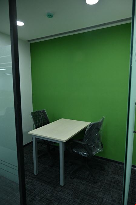 OfficeBing - Arihant Aura