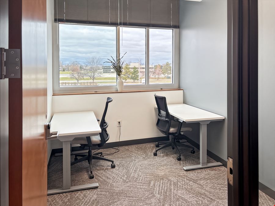 Regus - Carmel - Congressional Blvd