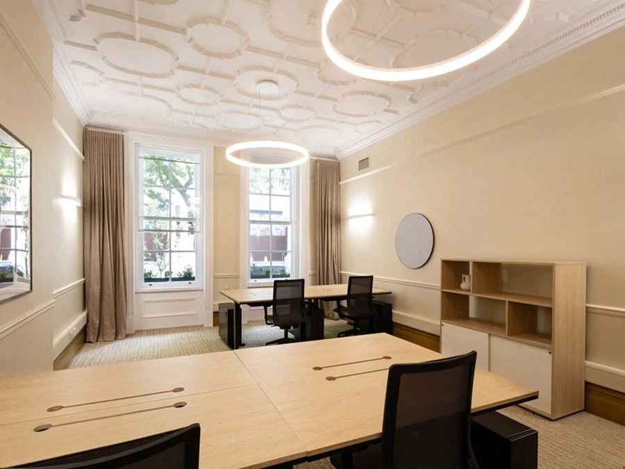 Buckingham Palace Greater 142