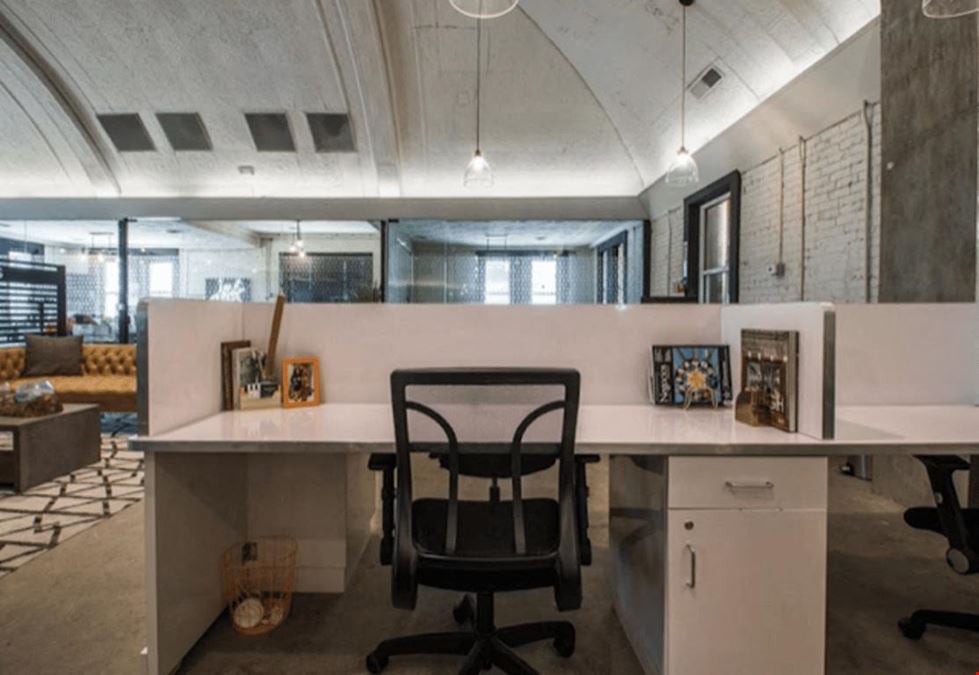 Dedicated Desk