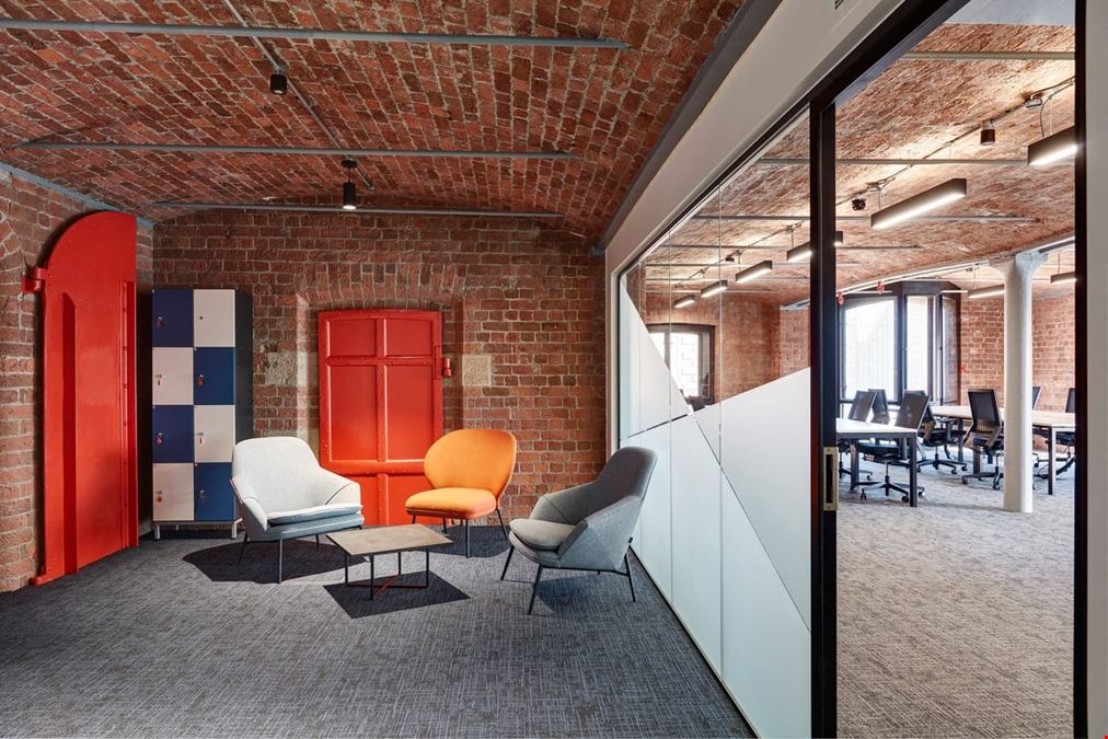 Clockwise - Liverpool