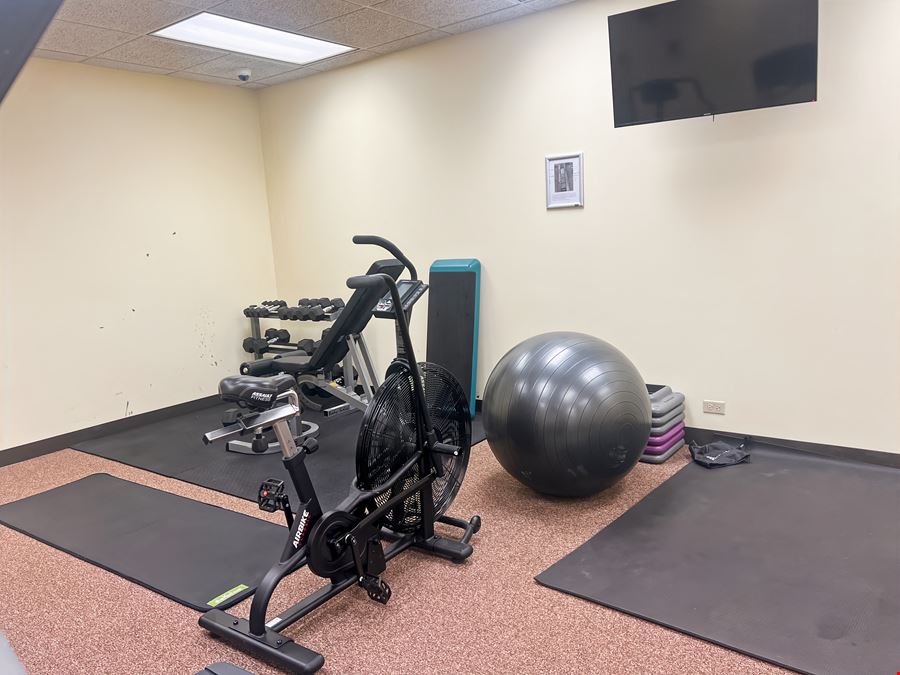 IL, Des Plaines - River Rd