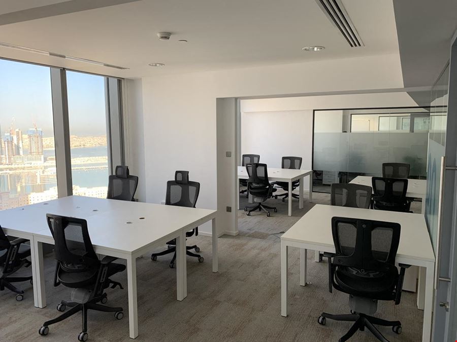 One Business Centre - Media One Hotel