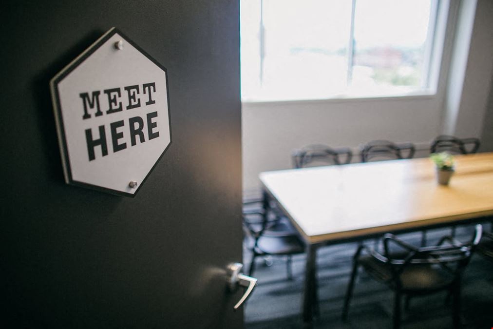 Small Team Office